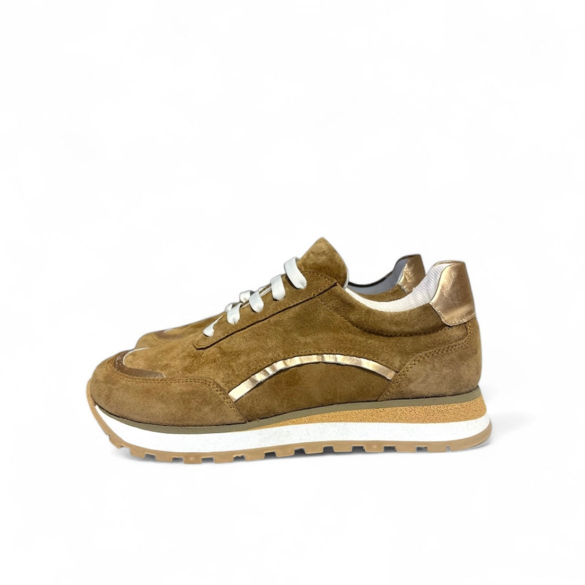 Lujo Hakiki Deri Metalik Detaylı Sneaker  TABA SÜET 09.24-000000004TABA SÜET resmi